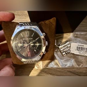 Michael Kors Watch - Silver & Black